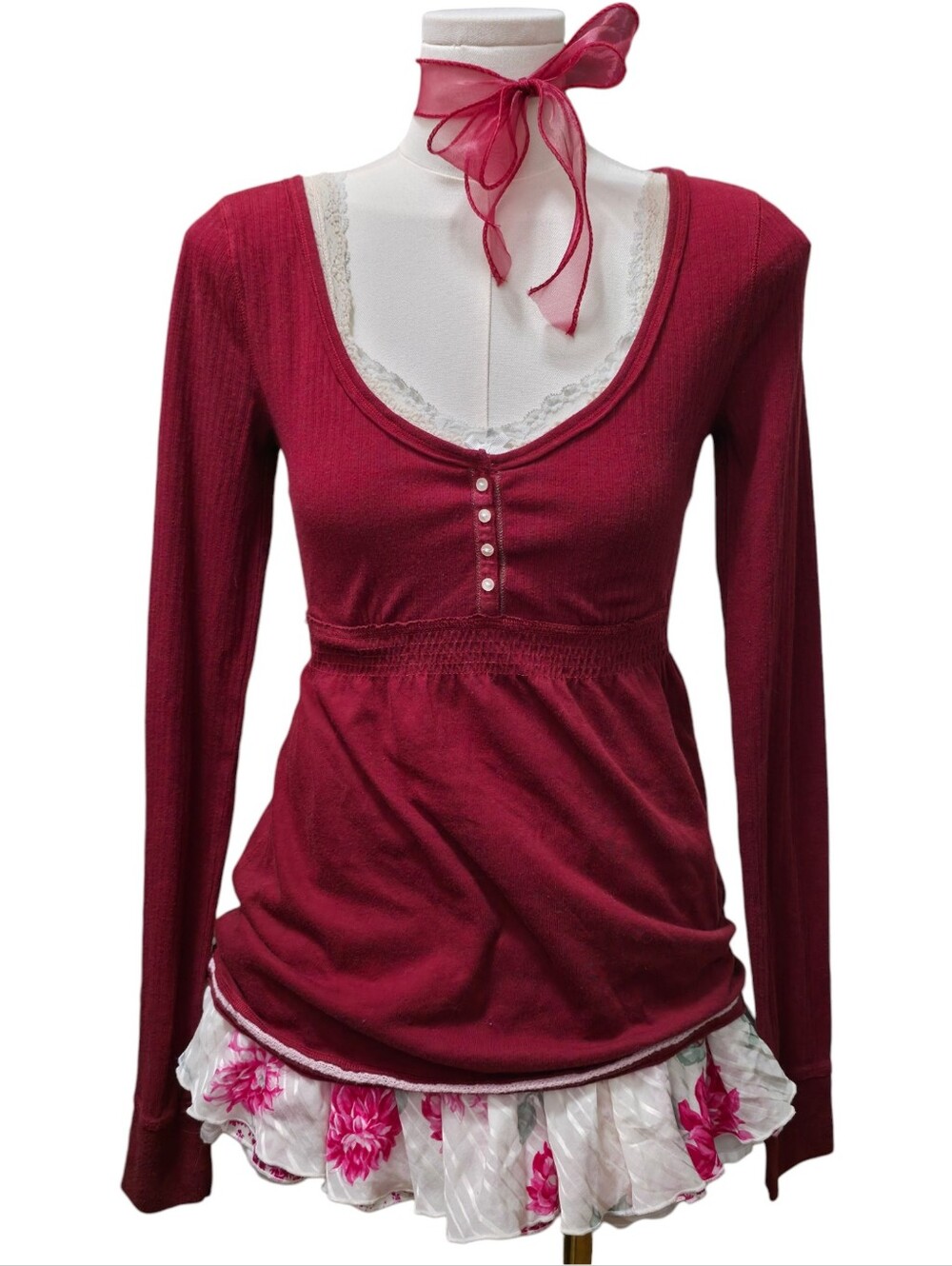 Abercrombie vintage burgundy and white ribbed long sleeve babydoll button up top